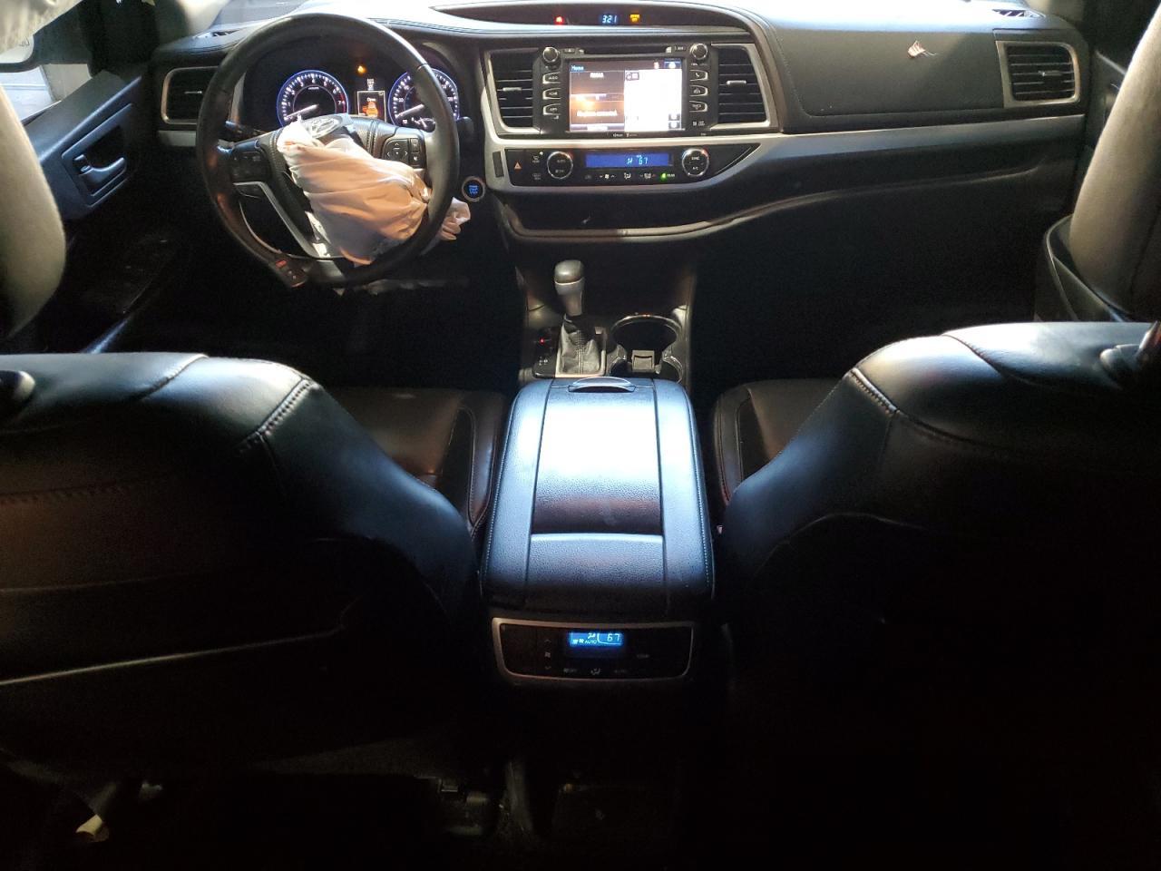2015 TOYOTA HIGHLANDER