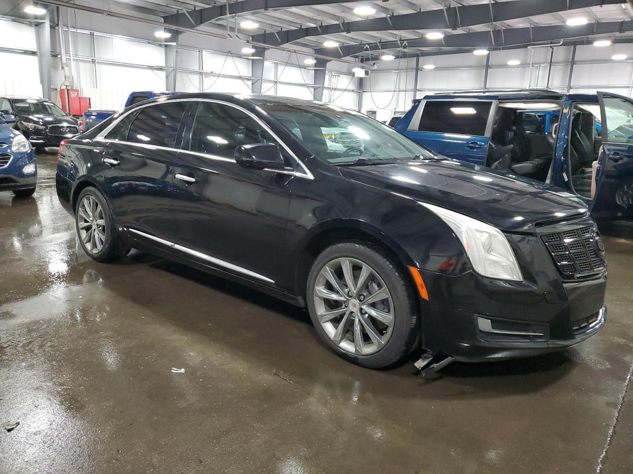 2013 CADILLAC XTS