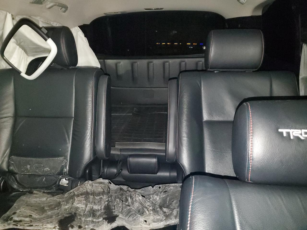 2020 TOYOTA Sequoia