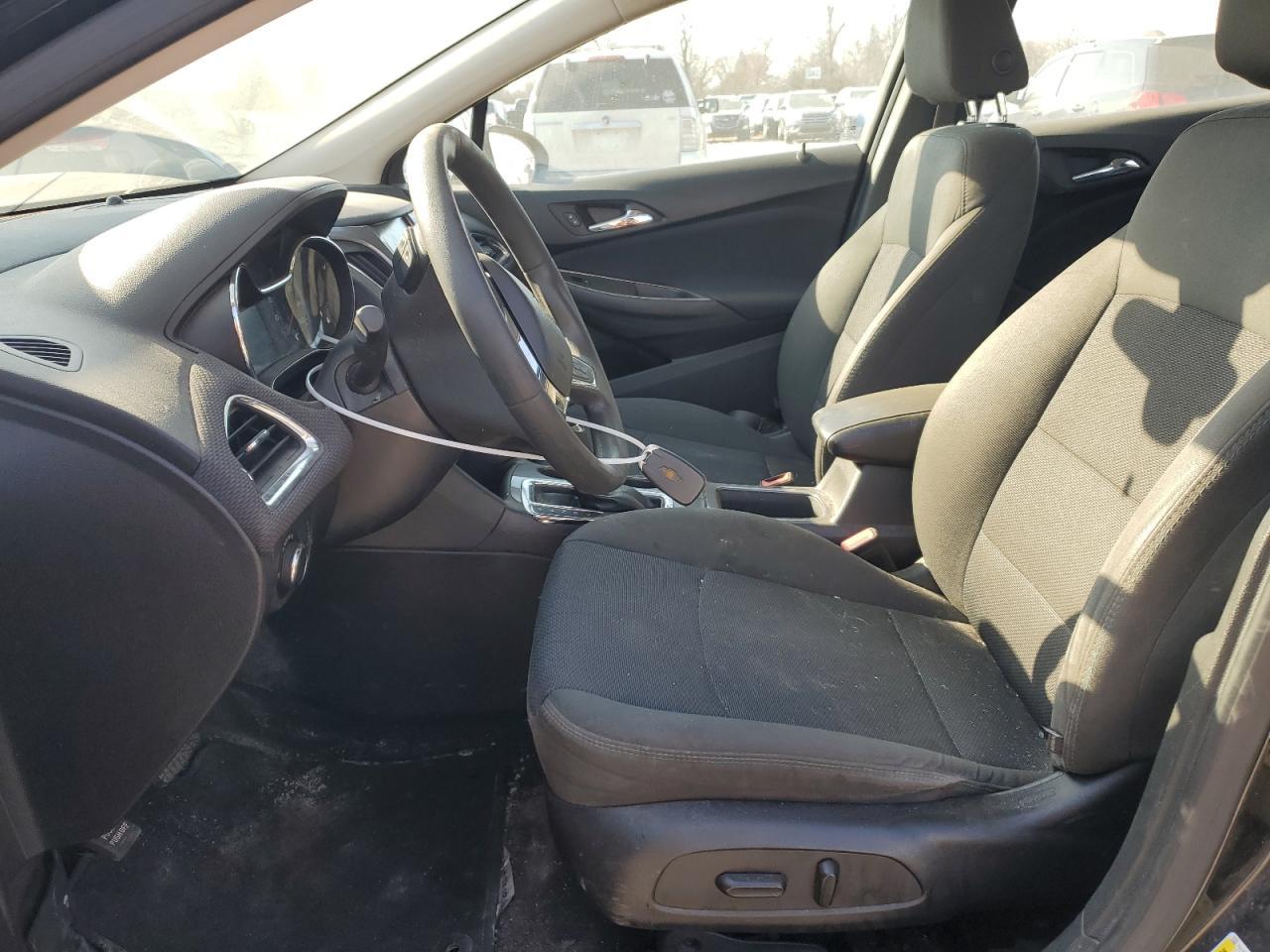 2017 CHEVROLET CRUZE