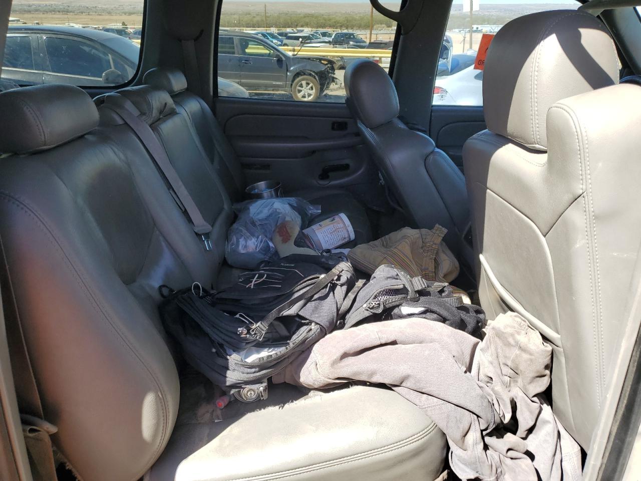 2005 CHEVROLET Suburban