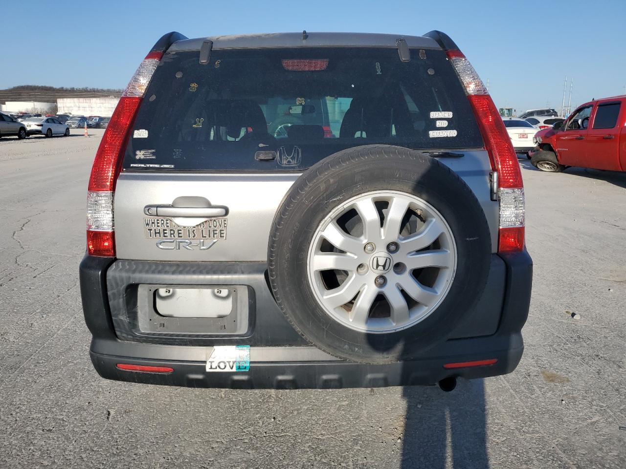 2005 HONDA CR-V