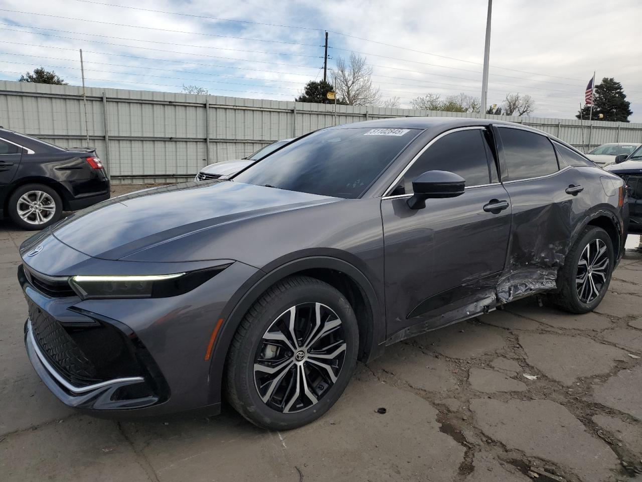 2024 TOYOTA Crown