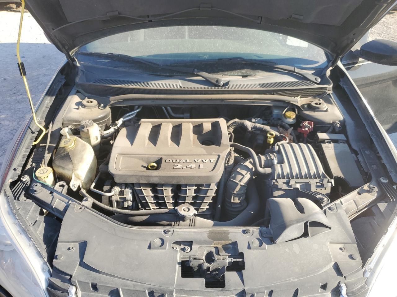 2014 CHRYSLER 200