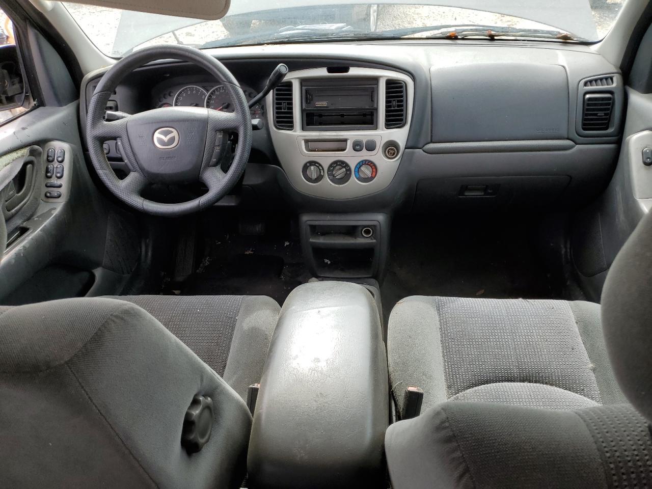 2004 MAZDA Tribute