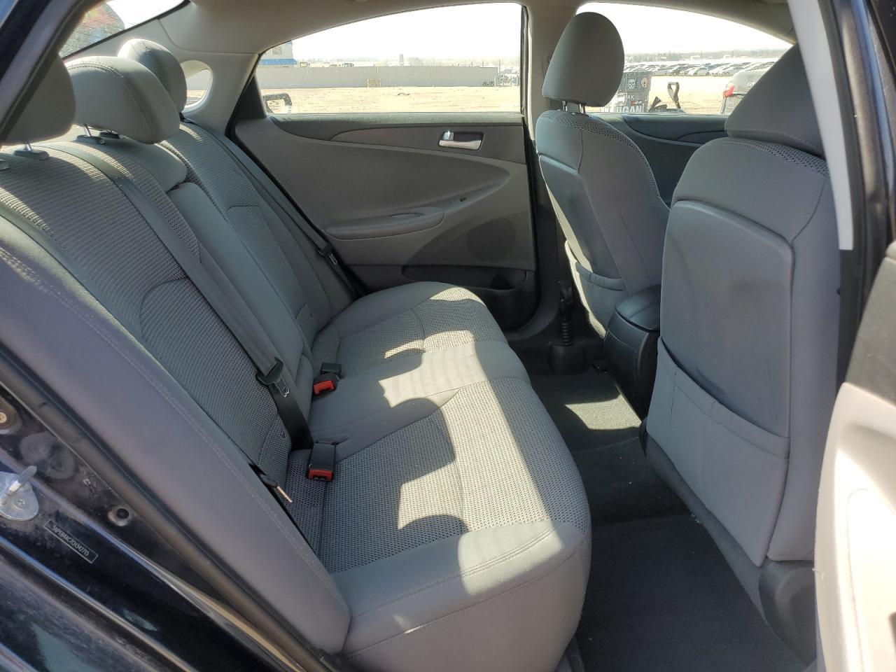 2012 HYUNDAI SONATA