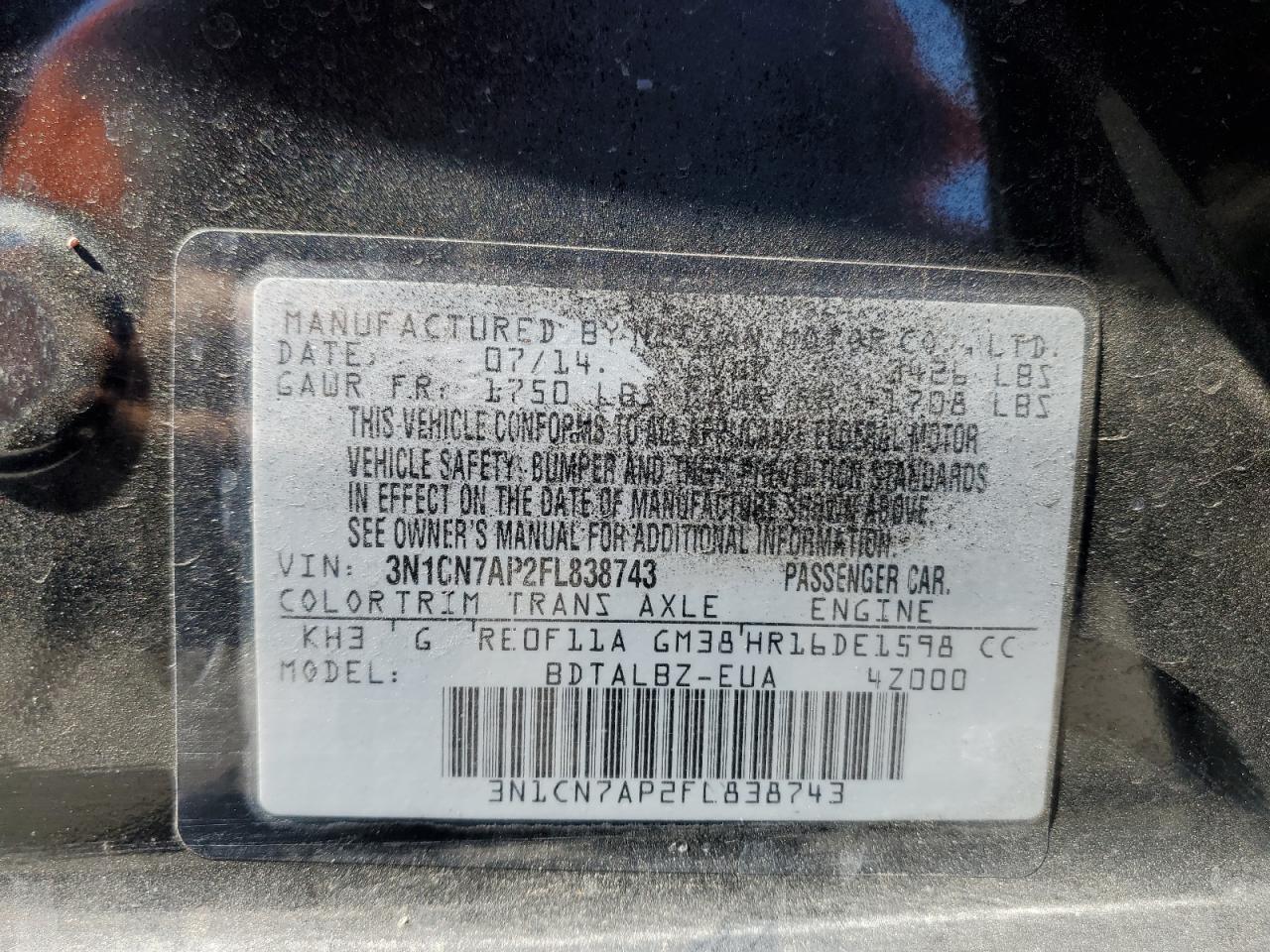2015 NISSAN VERSA
