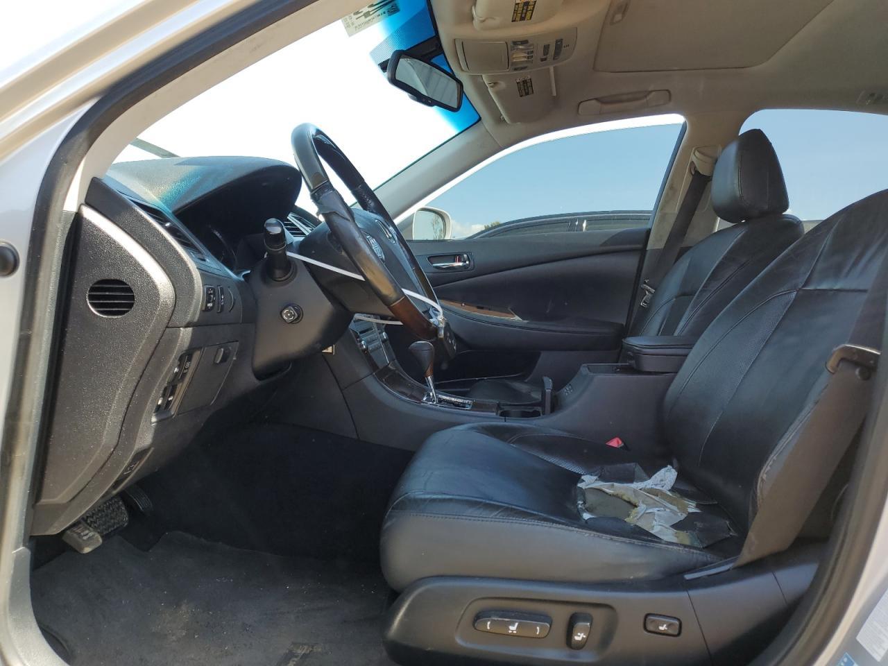 2011 LEXUS ES 350
