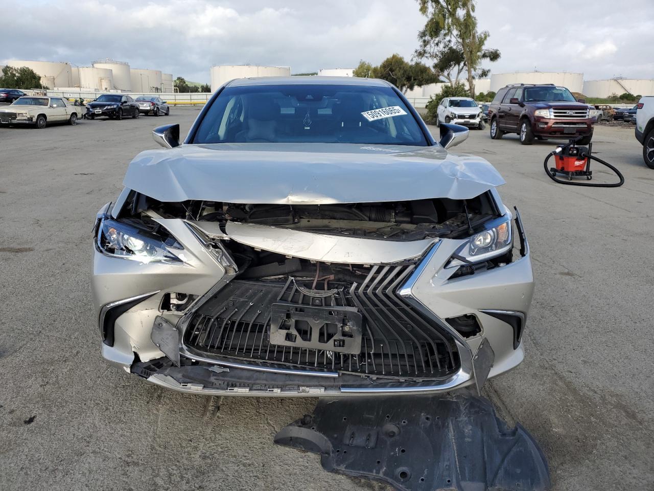 2019 LEXUS Es 300