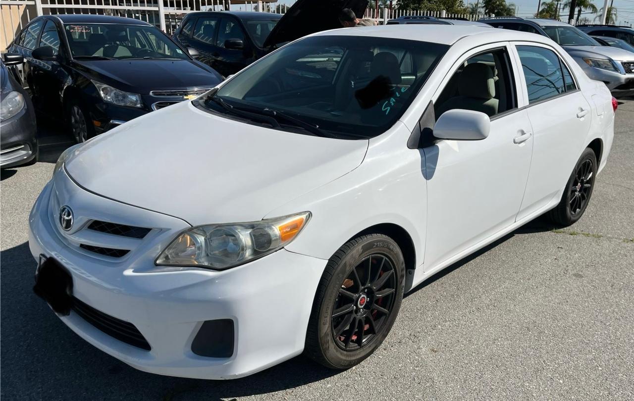2013 TOYOTA COROLLA