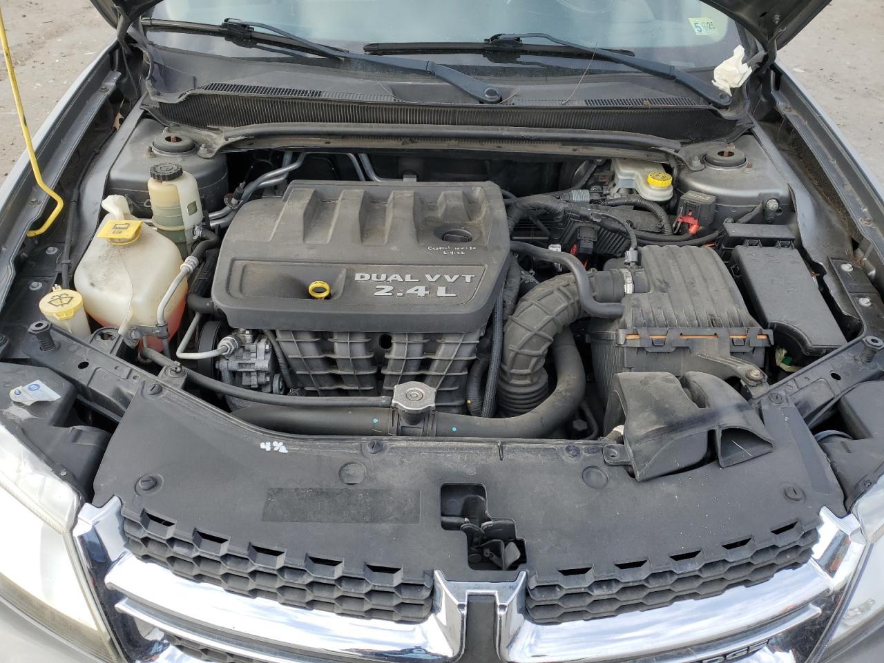 2011 DODGE Avenger