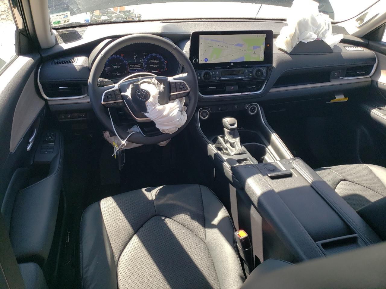 2025 TOYOTA HIGHLANDER