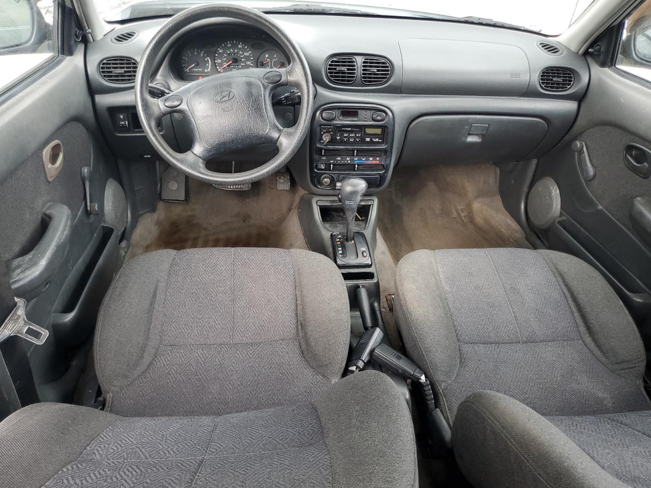 1999 HYUNDAI ACCENT
