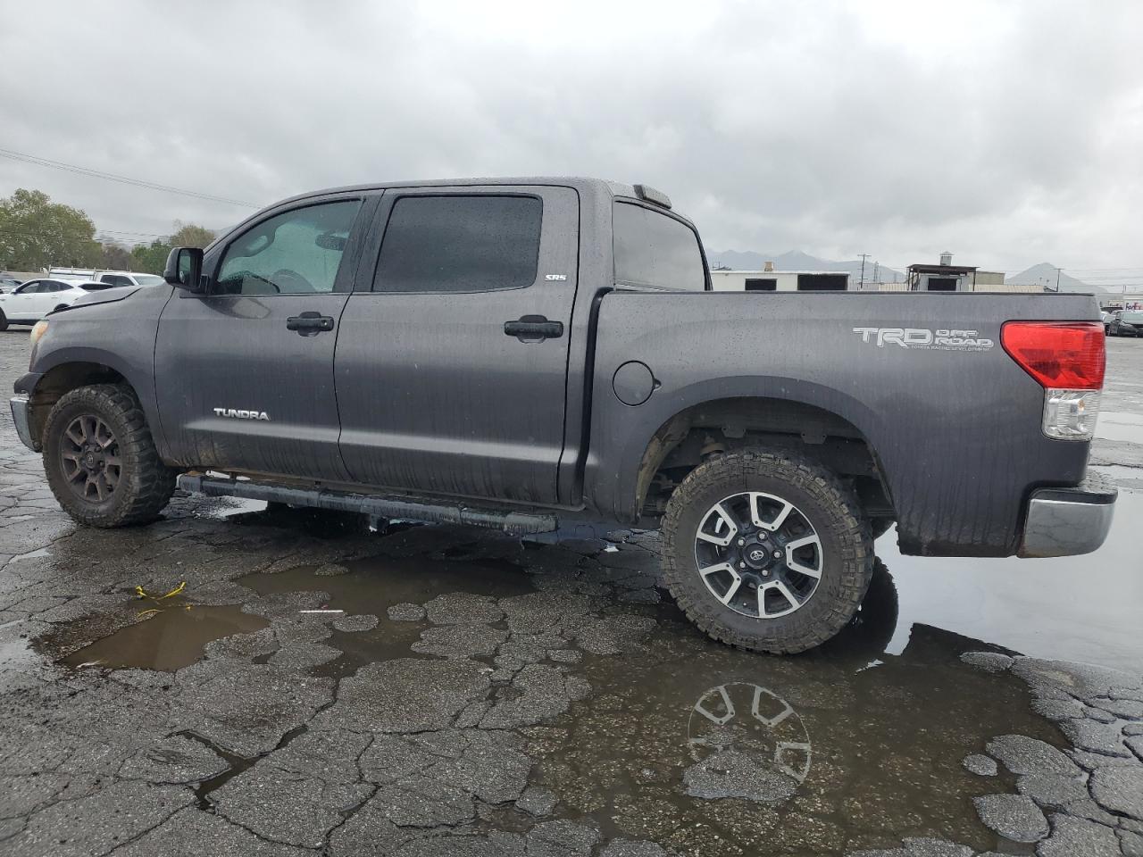 2012 TOYOTA TUNDRA