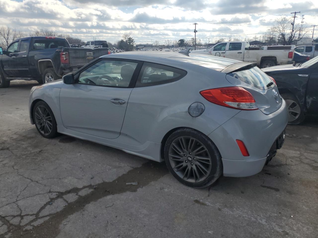 2013 HYUNDAI VELOSTER