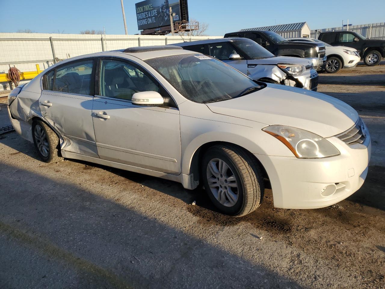 2010 NISSAN ALTIMA