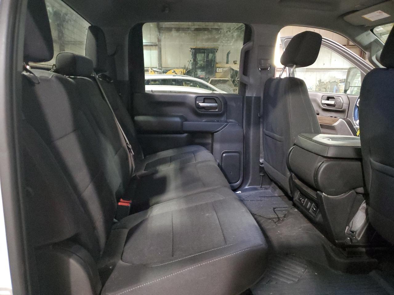 2023 CHEVROLET Silverado