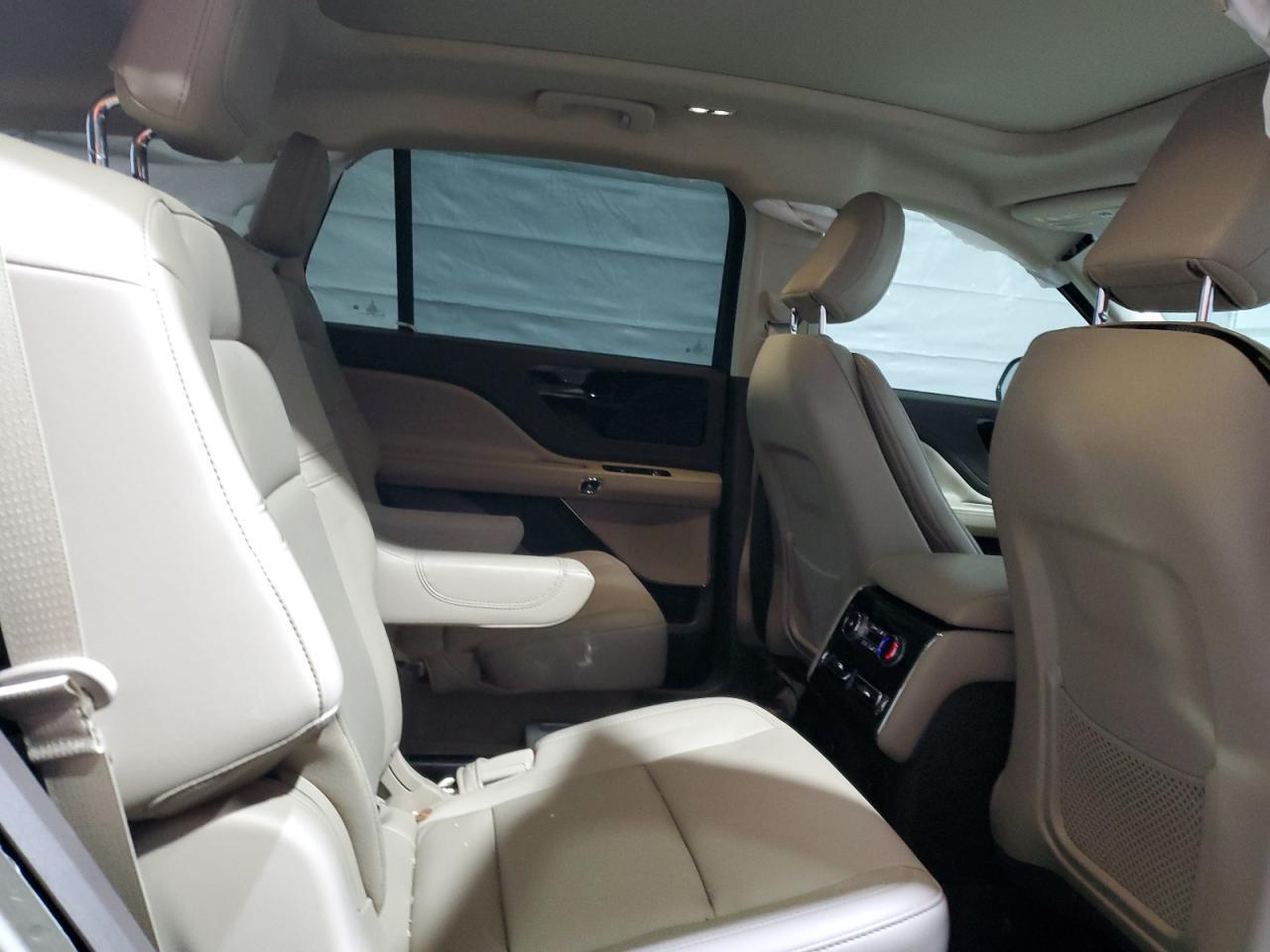 2023 LINCOLN Aviator