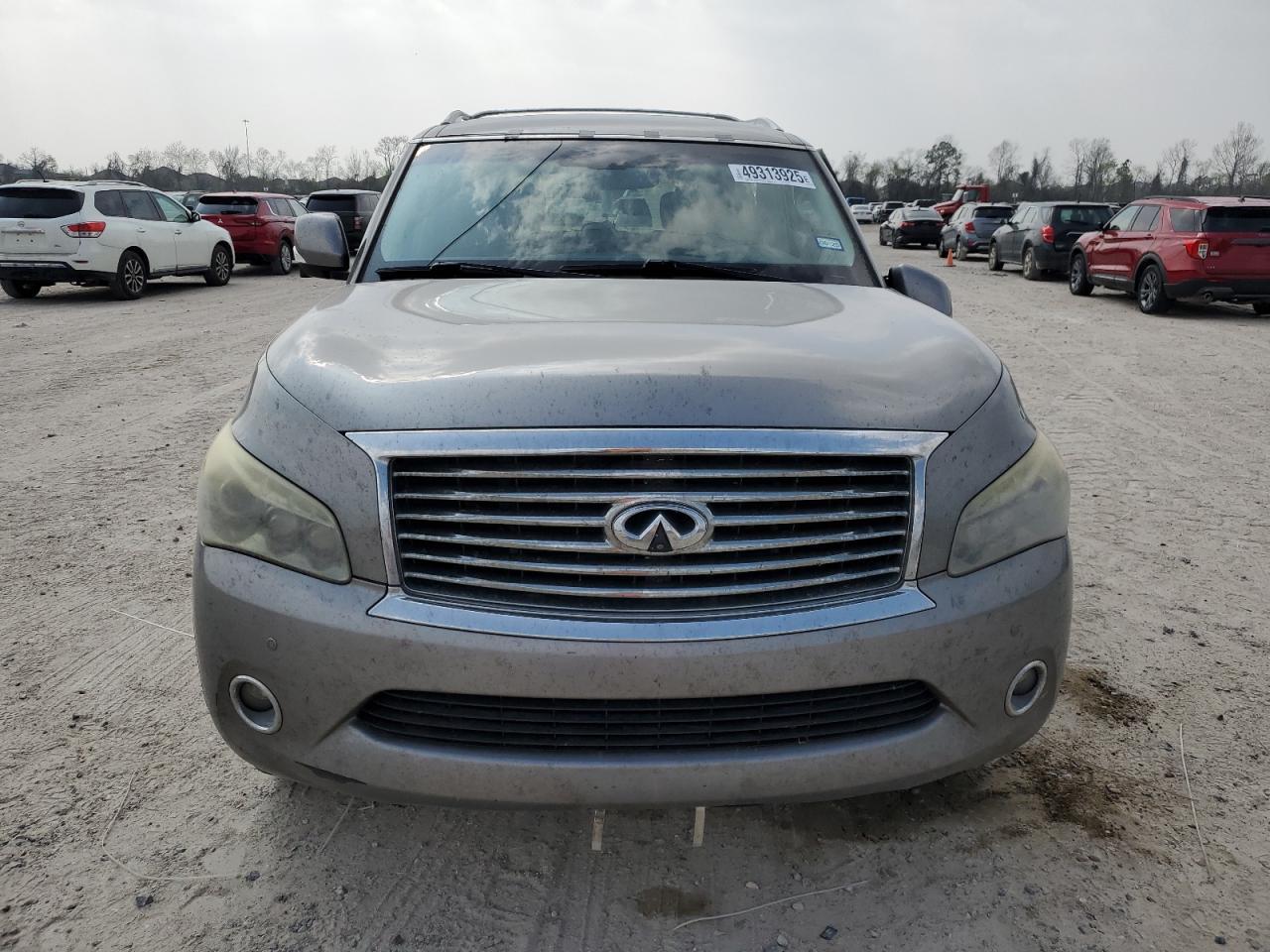 2012 INFINITI QX56