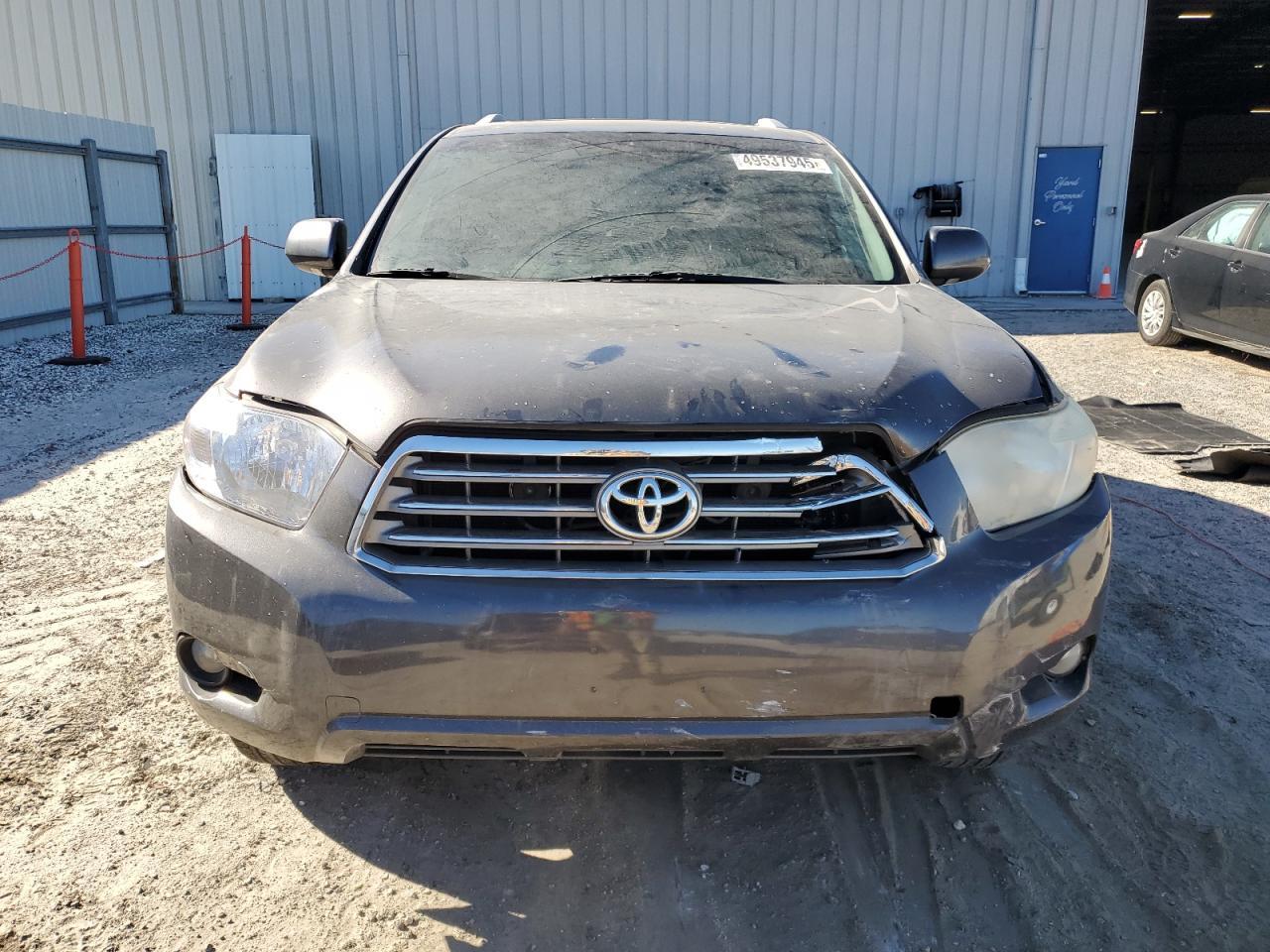 2010 TOYOTA HIGHLANDER