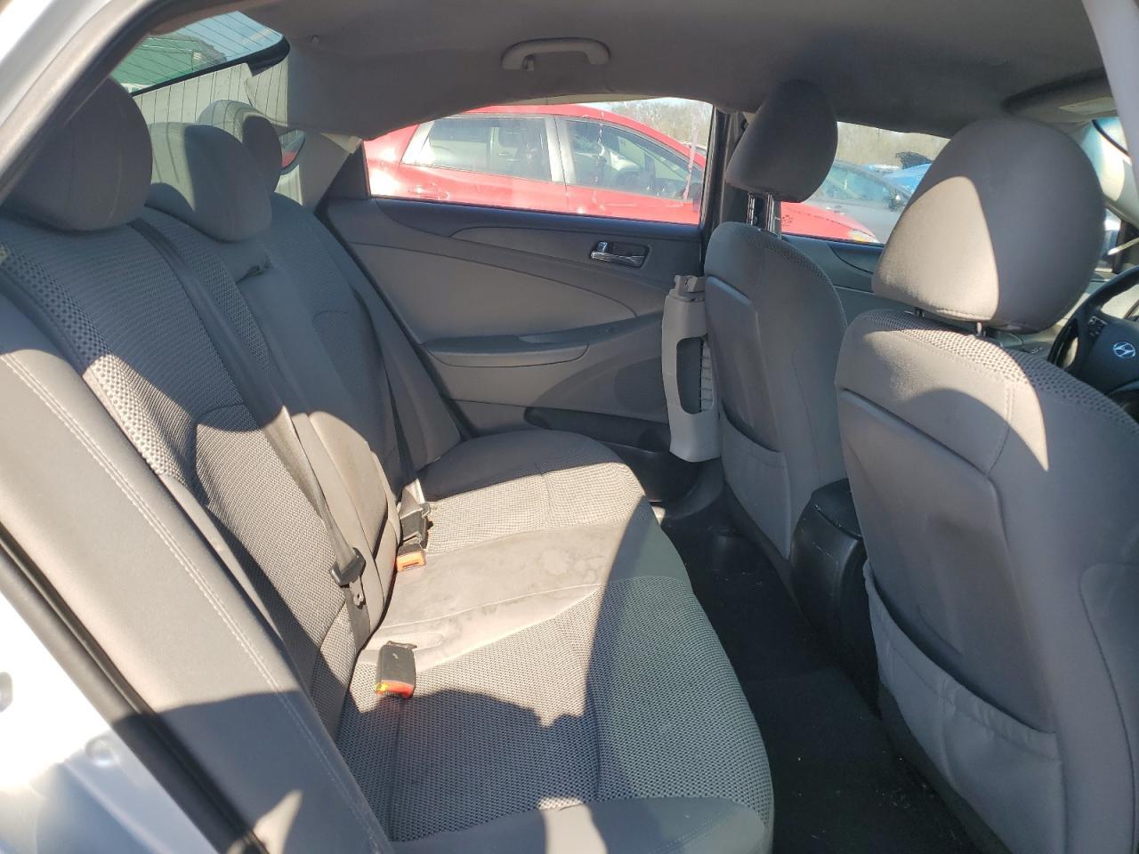 2012 HYUNDAI SONATA