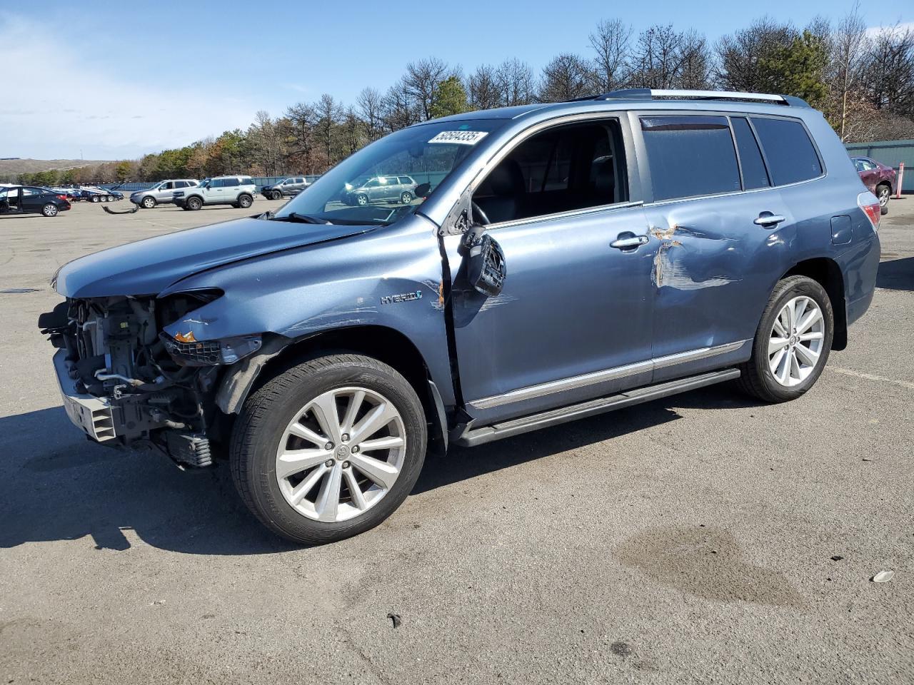 2011 TOYOTA HIGHLANDER