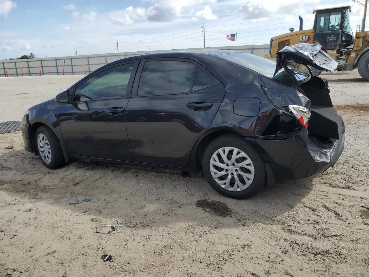 2018 TOYOTA COROLLA