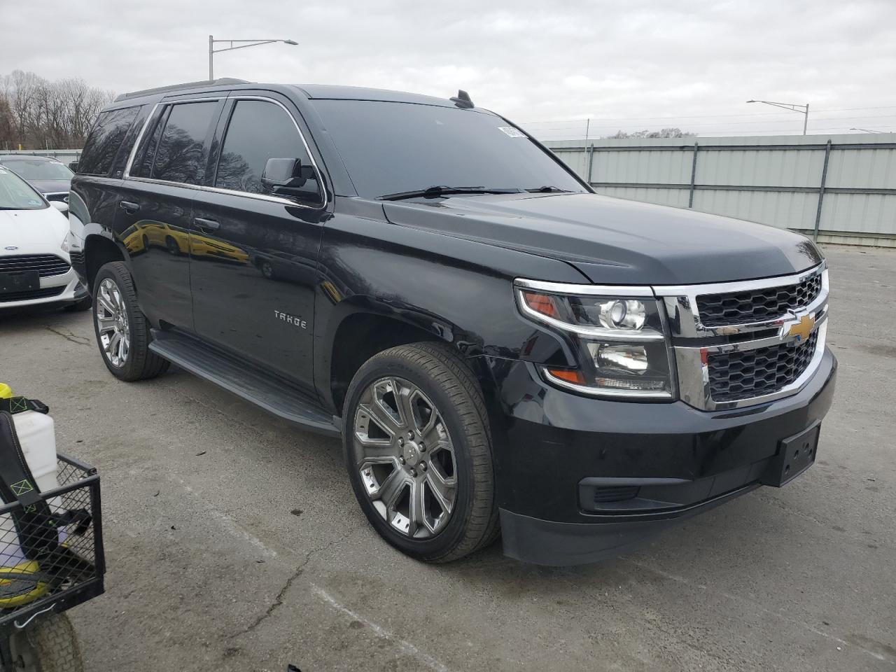 2017 CHEVROLET Tahoe