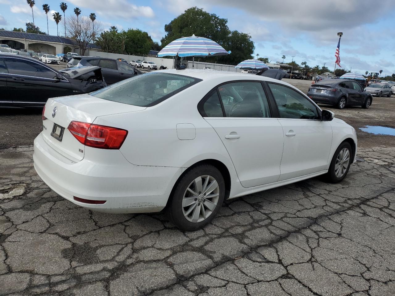 2015 VOLKSWAGEN JETTA