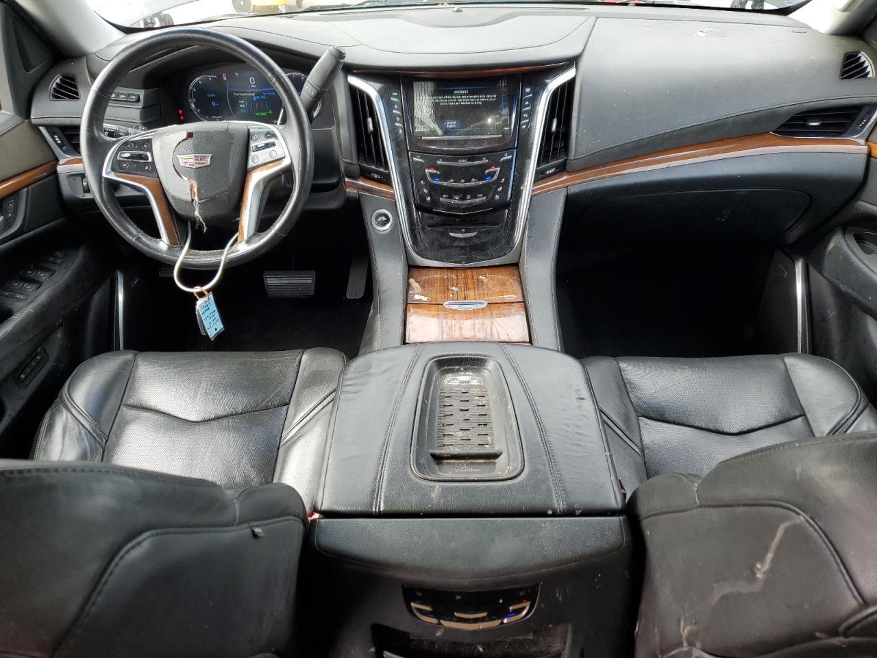 2017 CADILLAC ESCALADE