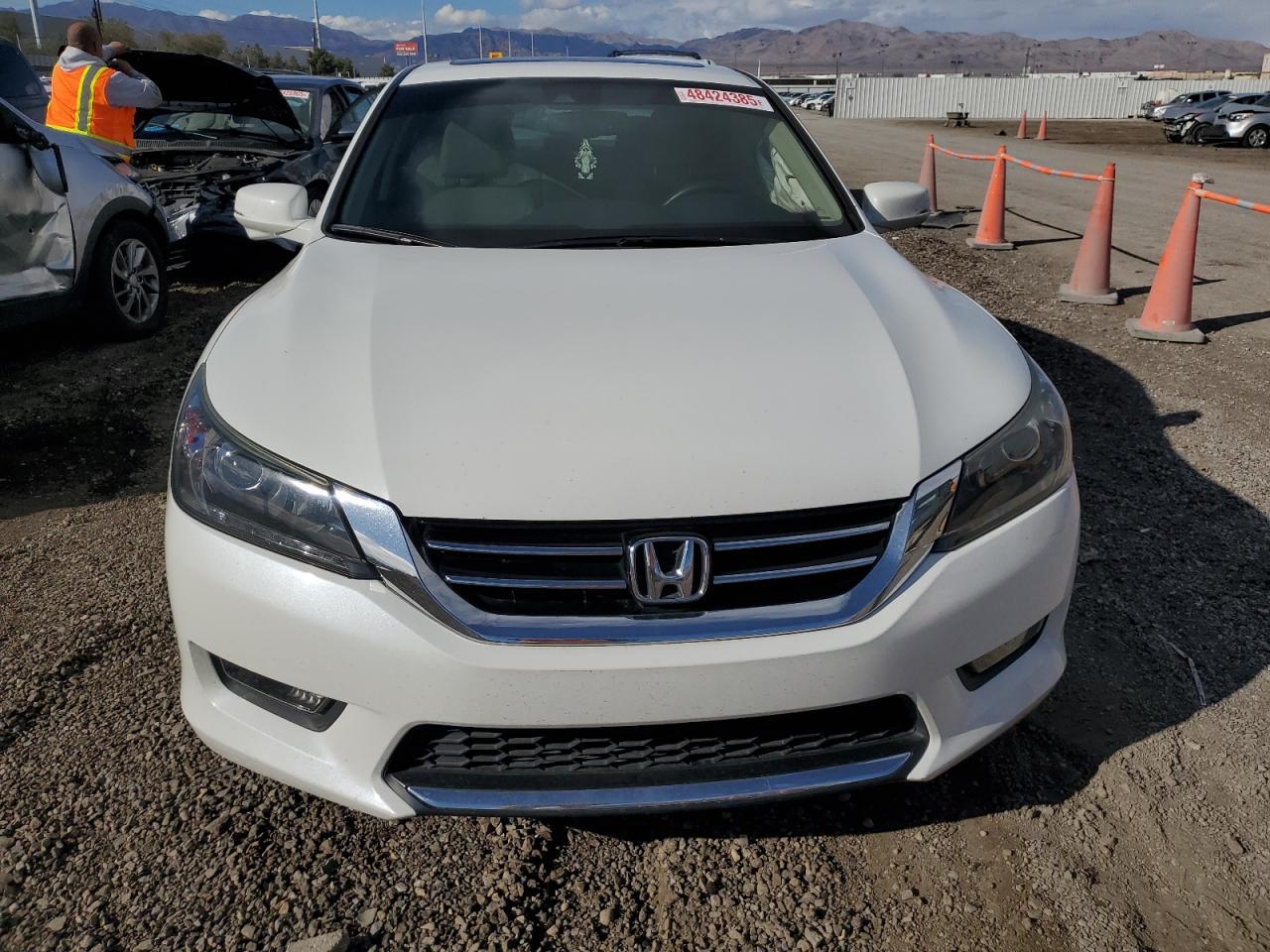 2015 HONDA ACCORD