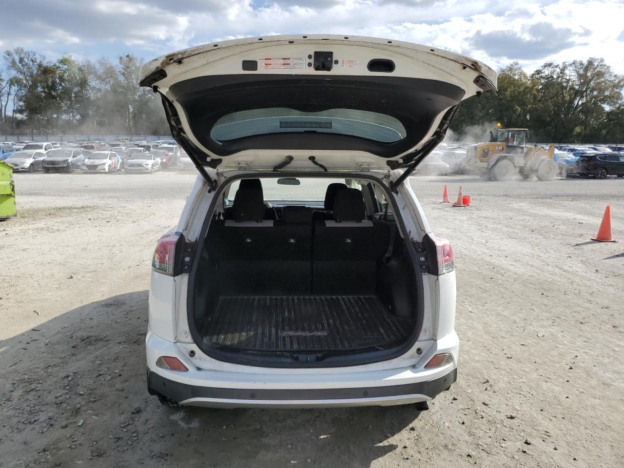 2016 TOYOTA RAV4