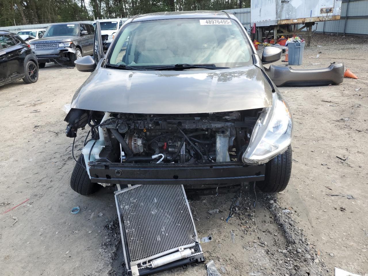 2016 NISSAN VERSA