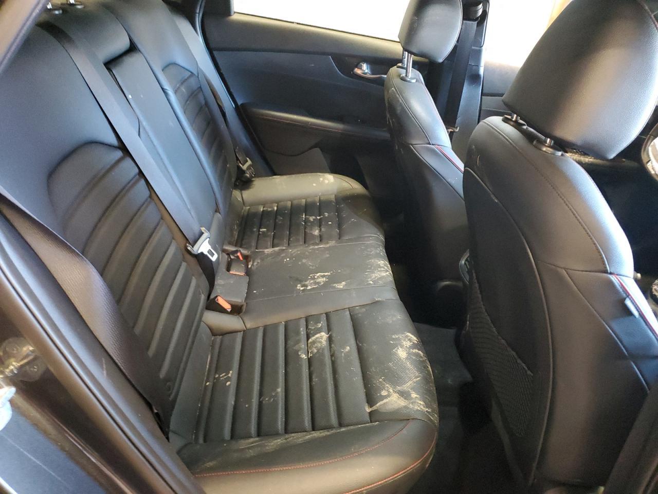 2024 KIA FORTE
