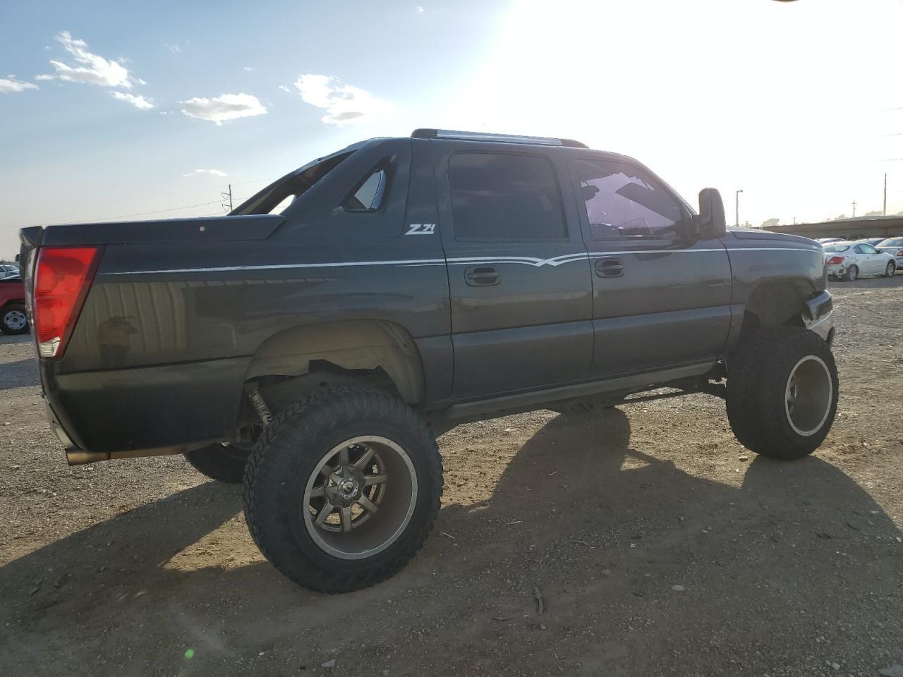 2004 CHEVROLET Avalanche