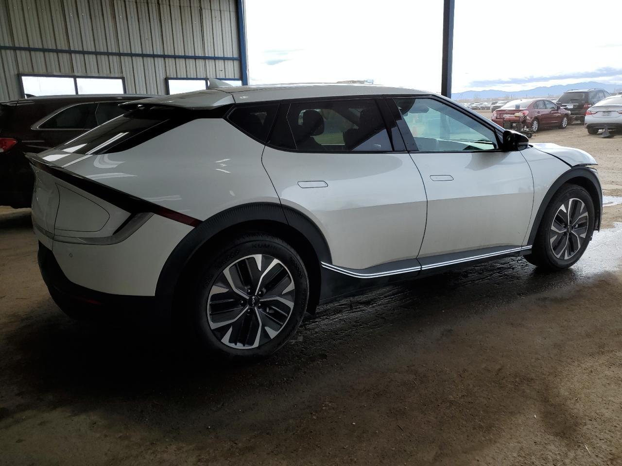 2024 KIA EV6