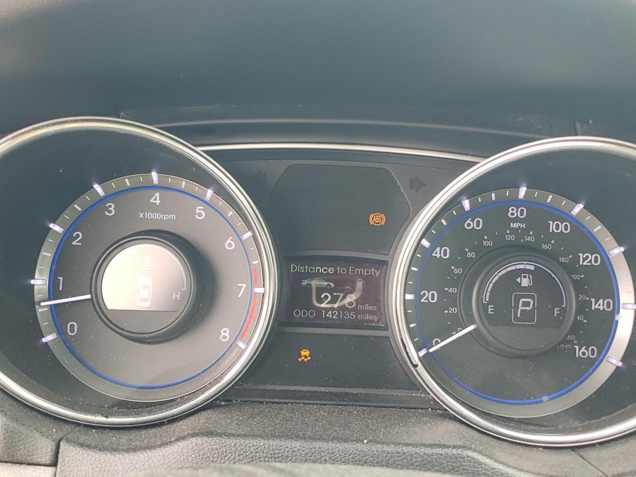 2014 HYUNDAI SONATA