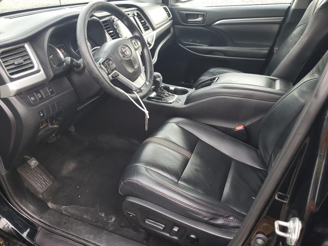 2019 TOYOTA HIGHLANDER
