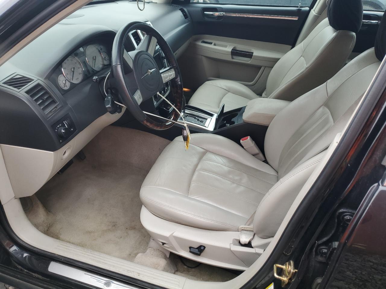 2006 CHRYSLER 300