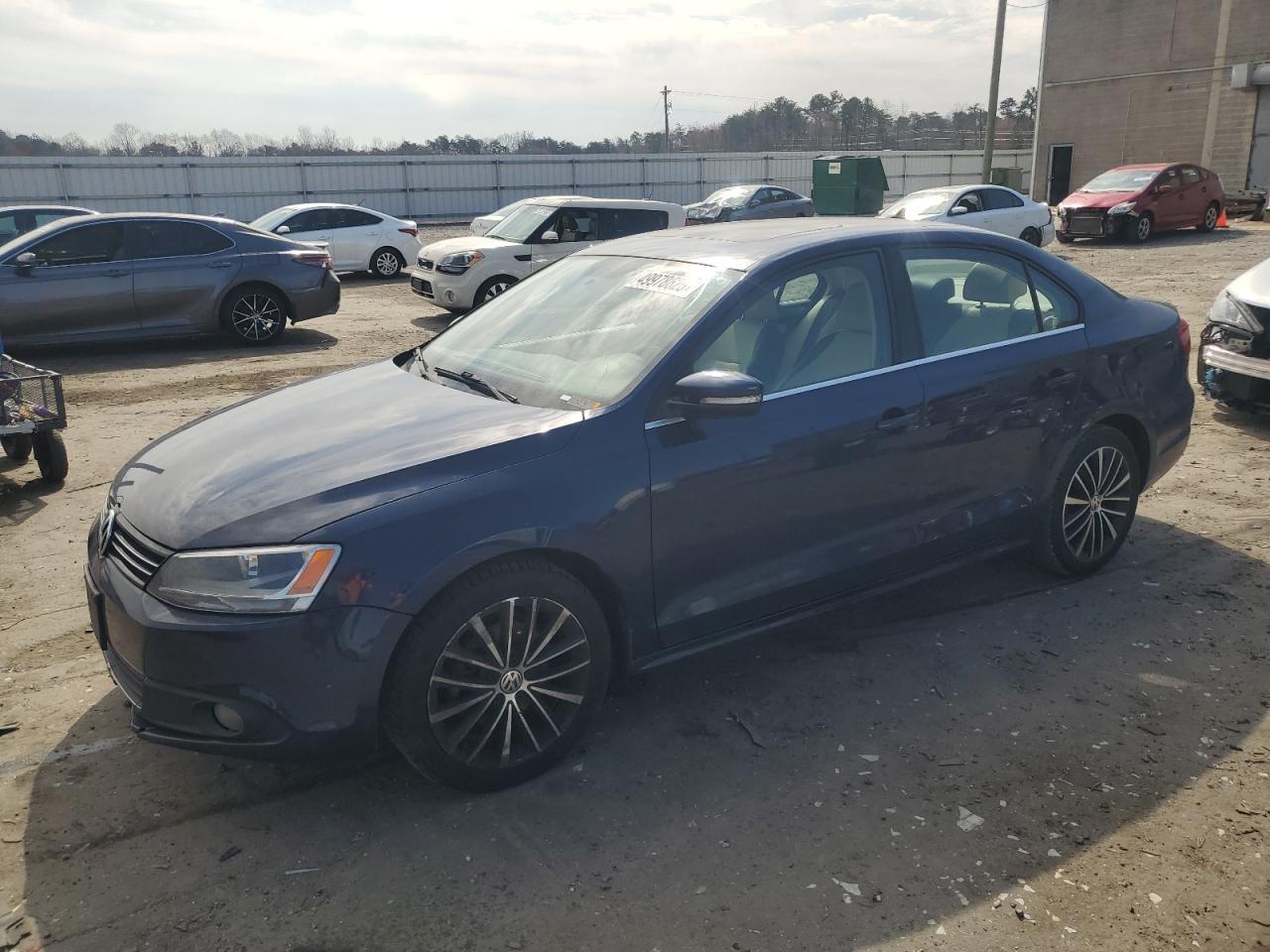 2012 VOLKSWAGEN JETTA
