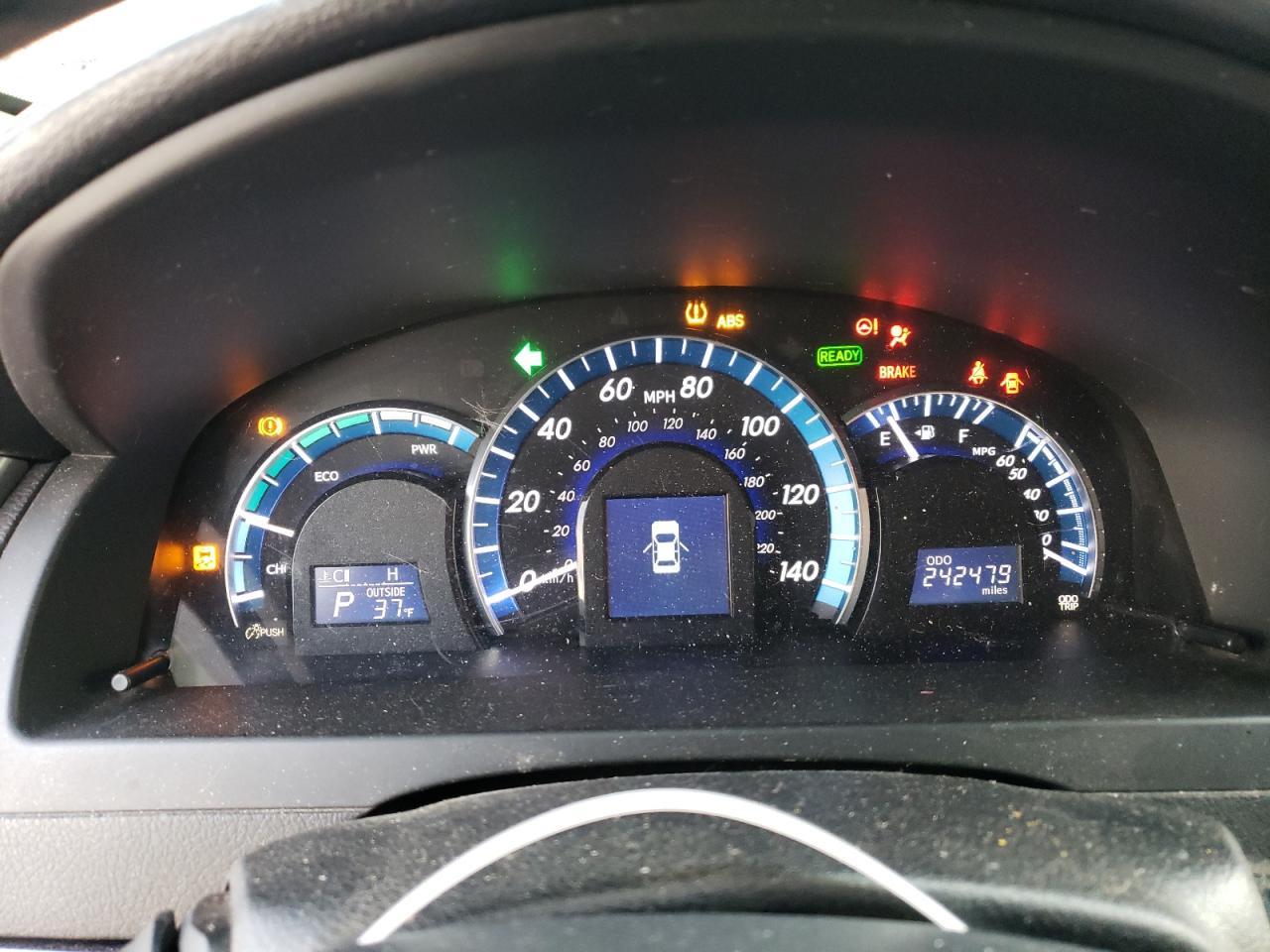 2012 TOYOTA CAMRY