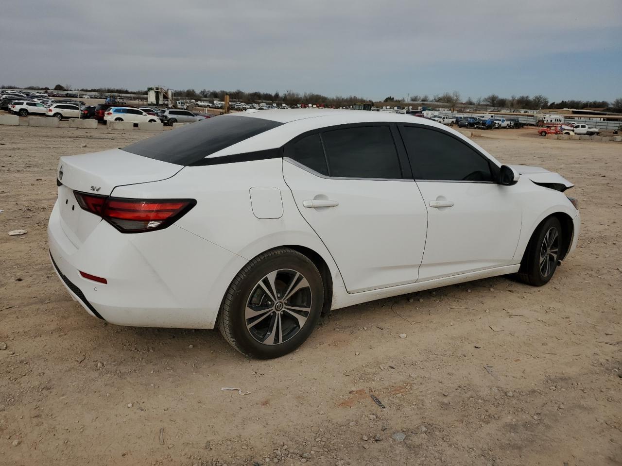 2022 NISSAN SENTRA