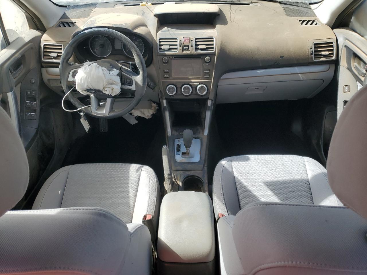 2017 SUBARU FORESTER