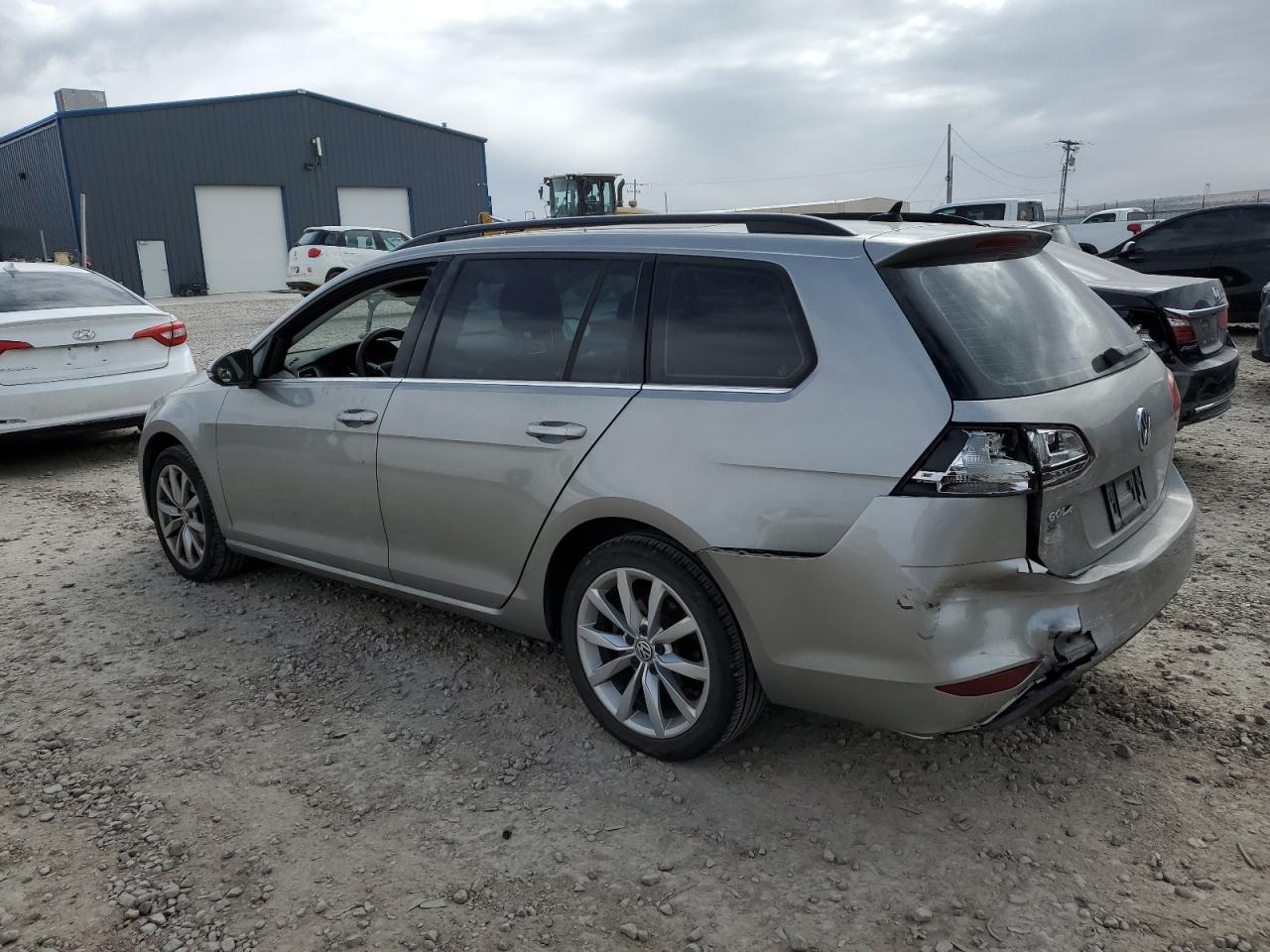 2017 VOLKSWAGEN GOLF
