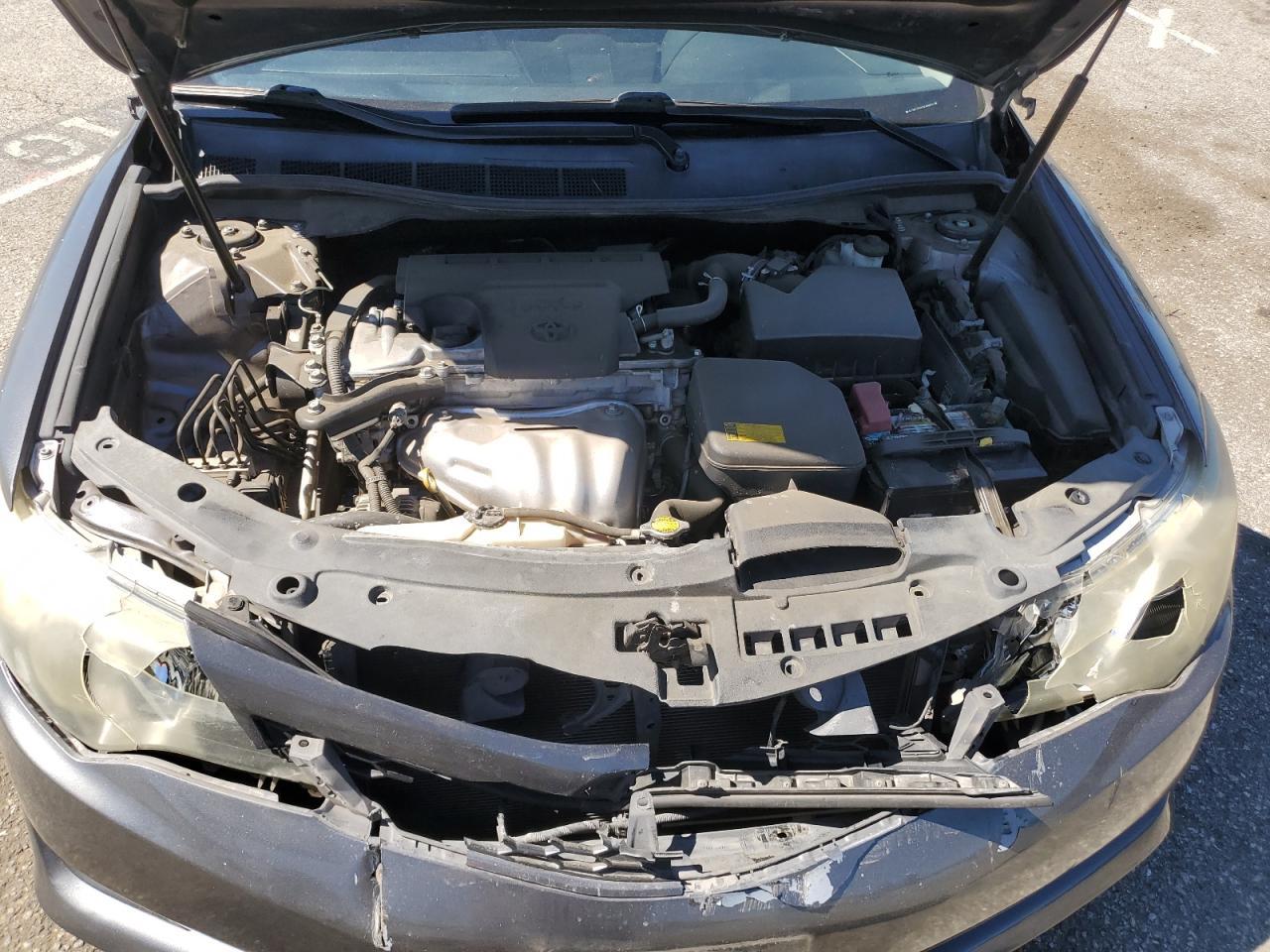 2014 TOYOTA CAMRY
