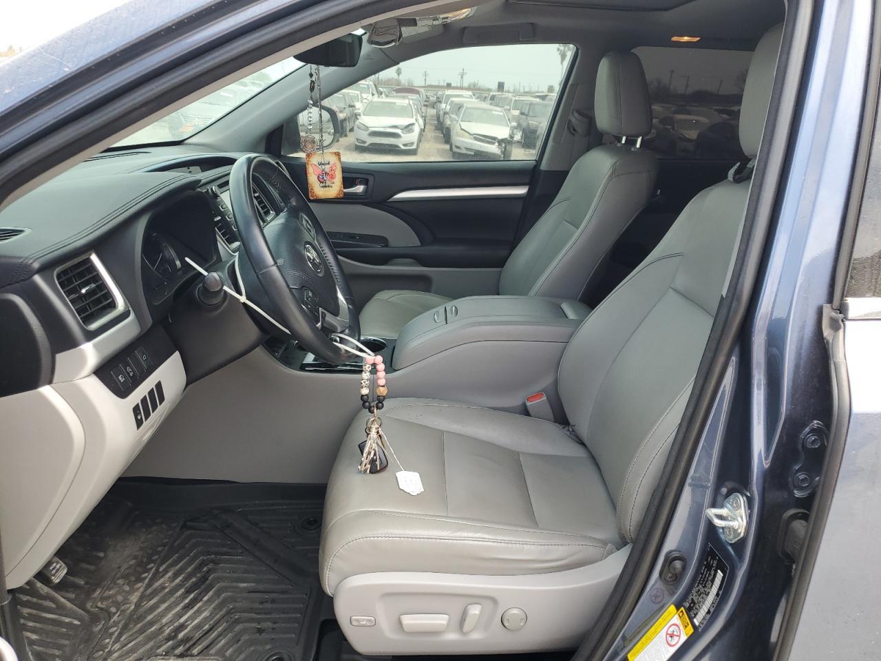2018 TOYOTA HIGHLANDER