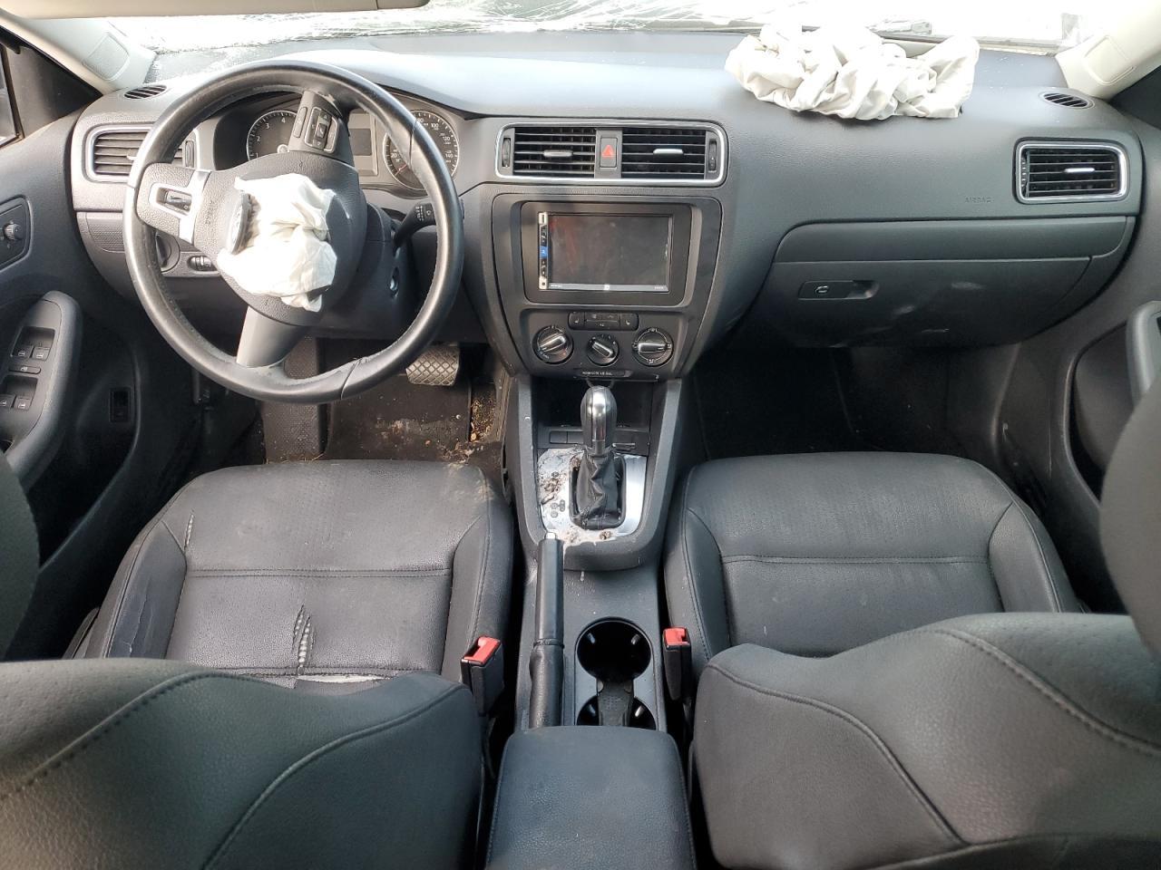 2012 VOLKSWAGEN JETTA