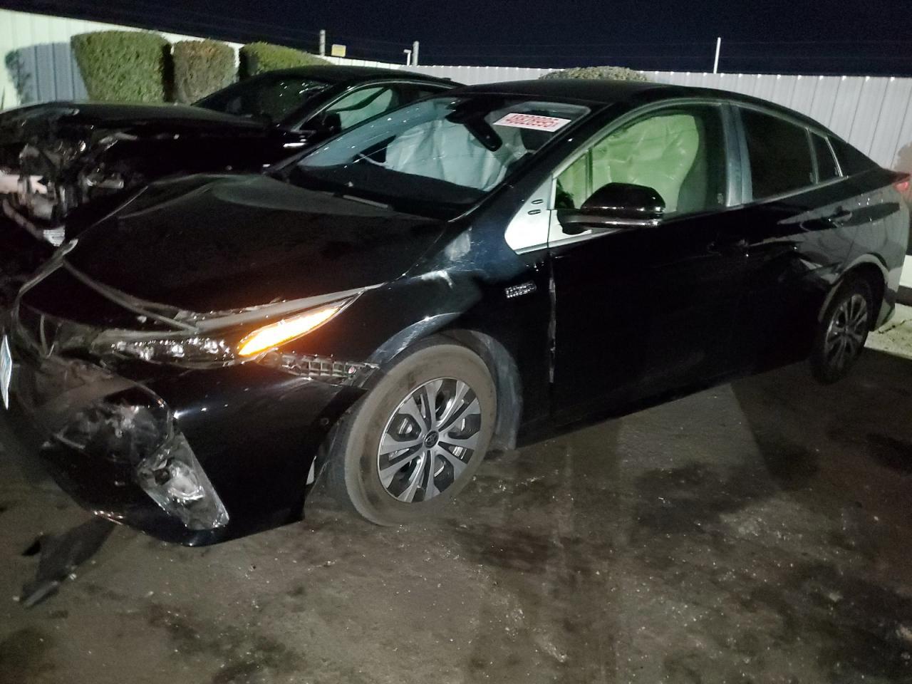2021 TOYOTA PRIUS