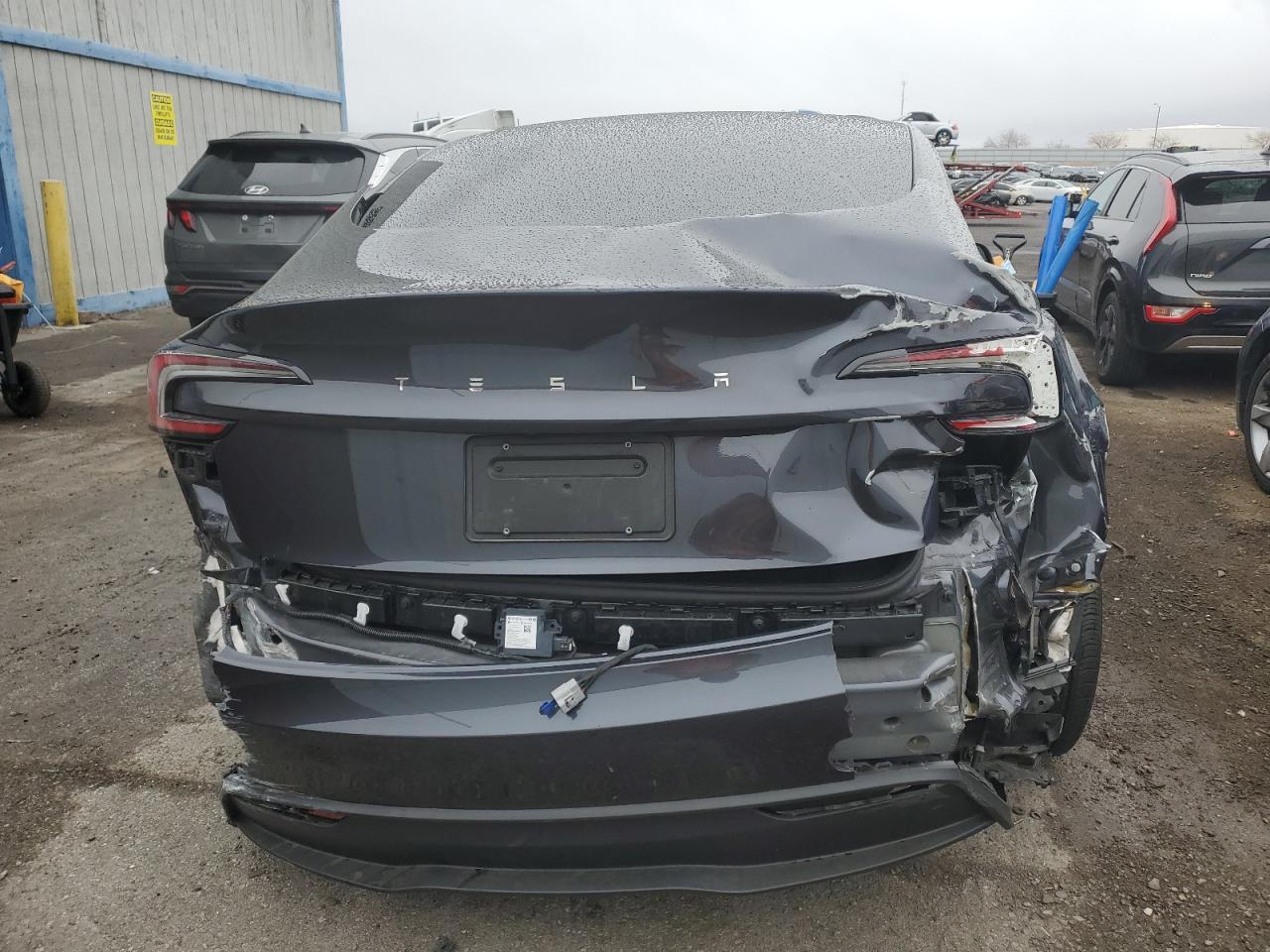 2024 TESLA MODEL 3