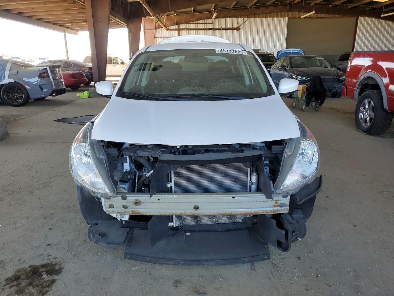 2019 NISSAN VERSA